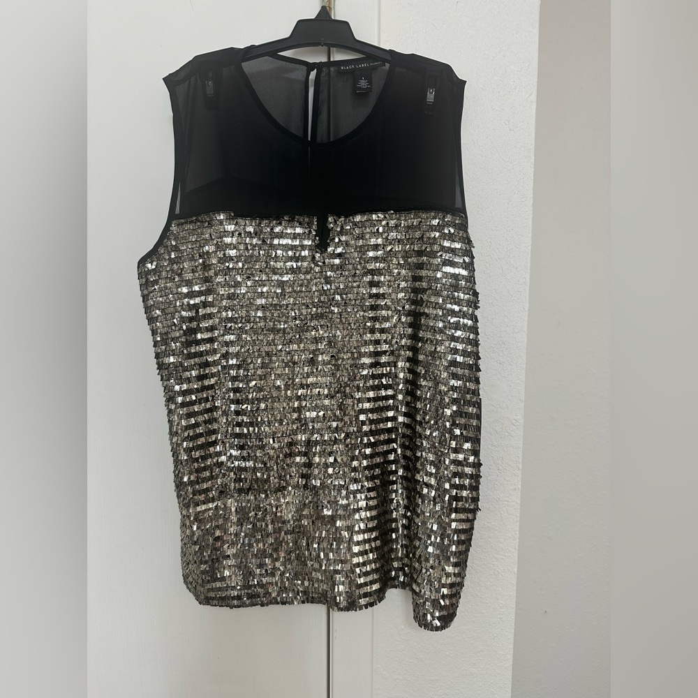 Chico’s Women’s Sheer Sleeveless Party Holiday Gold Sequin Tank top Sz 1 Med